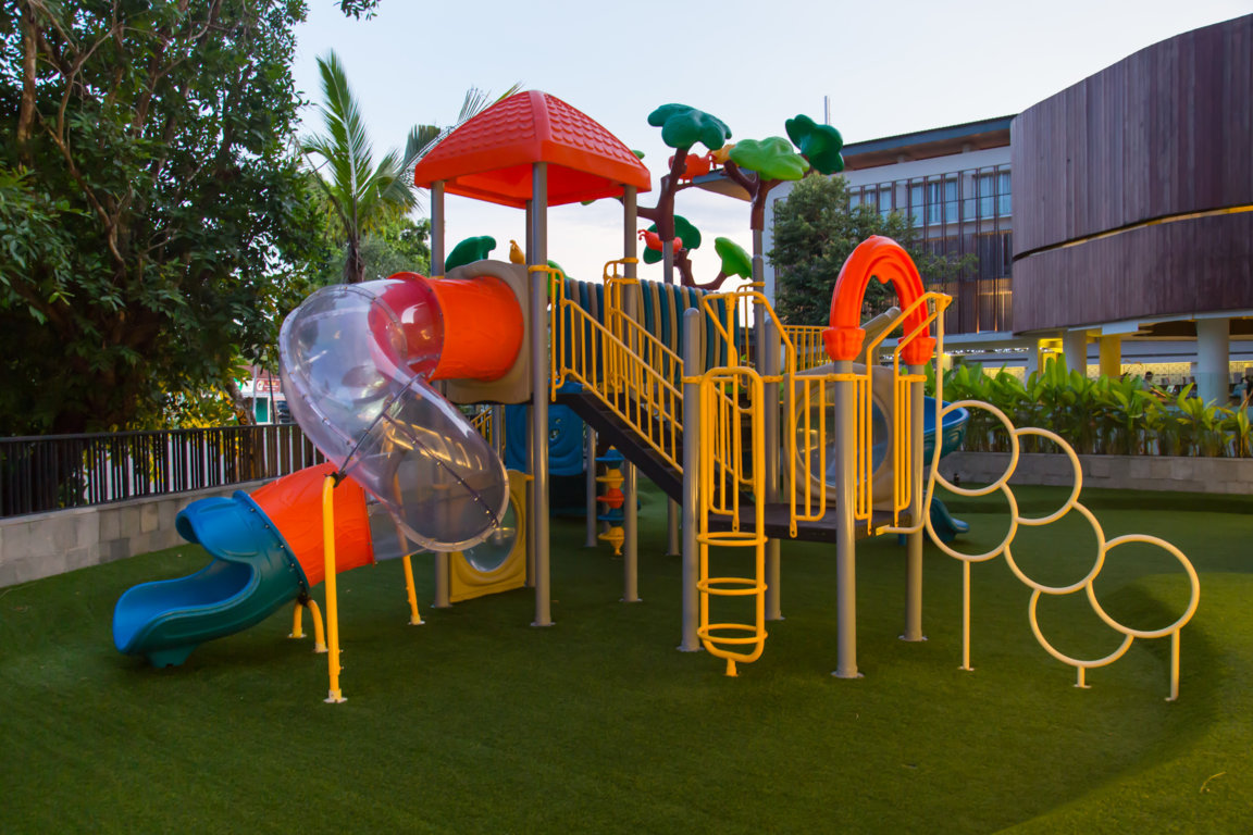 Kids Club playground 3